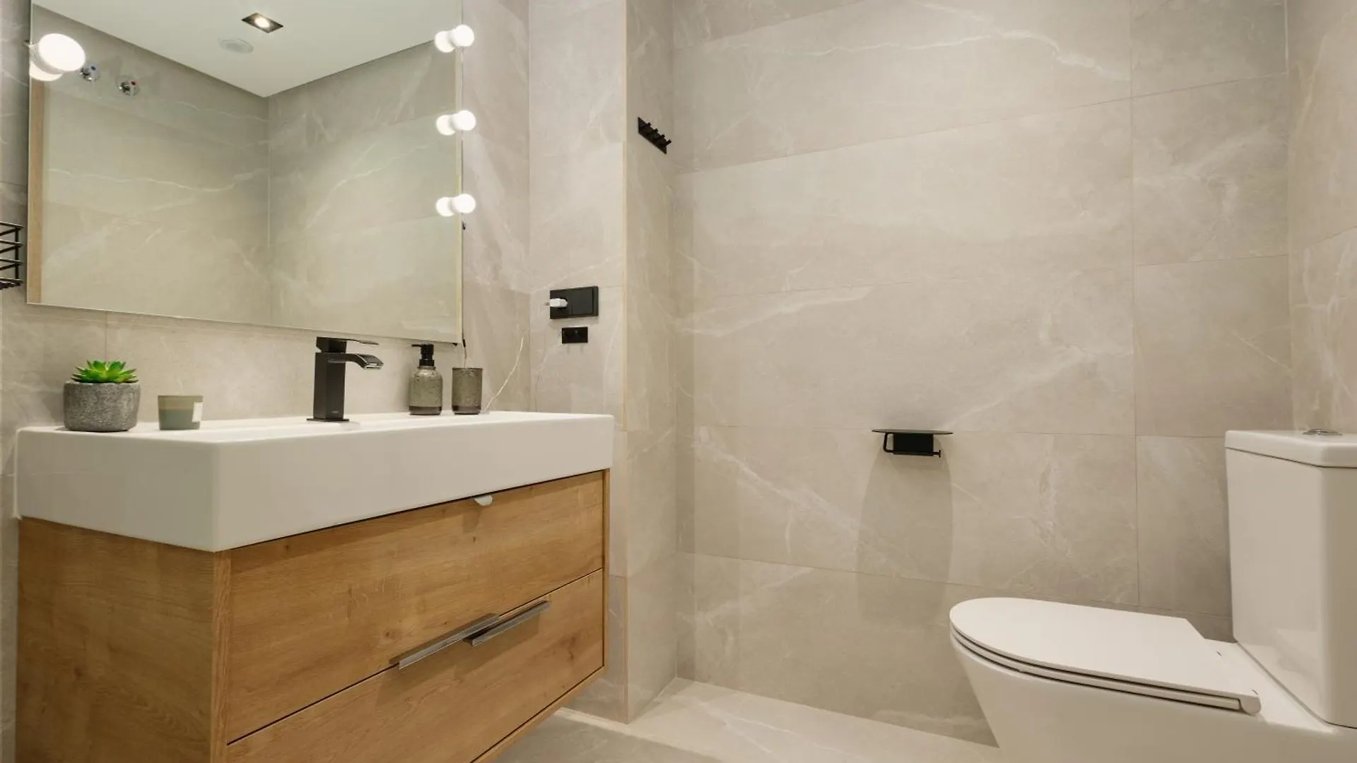 New Built Penthouse With Stunning Sea Views Almazara Hills Apartment Istan