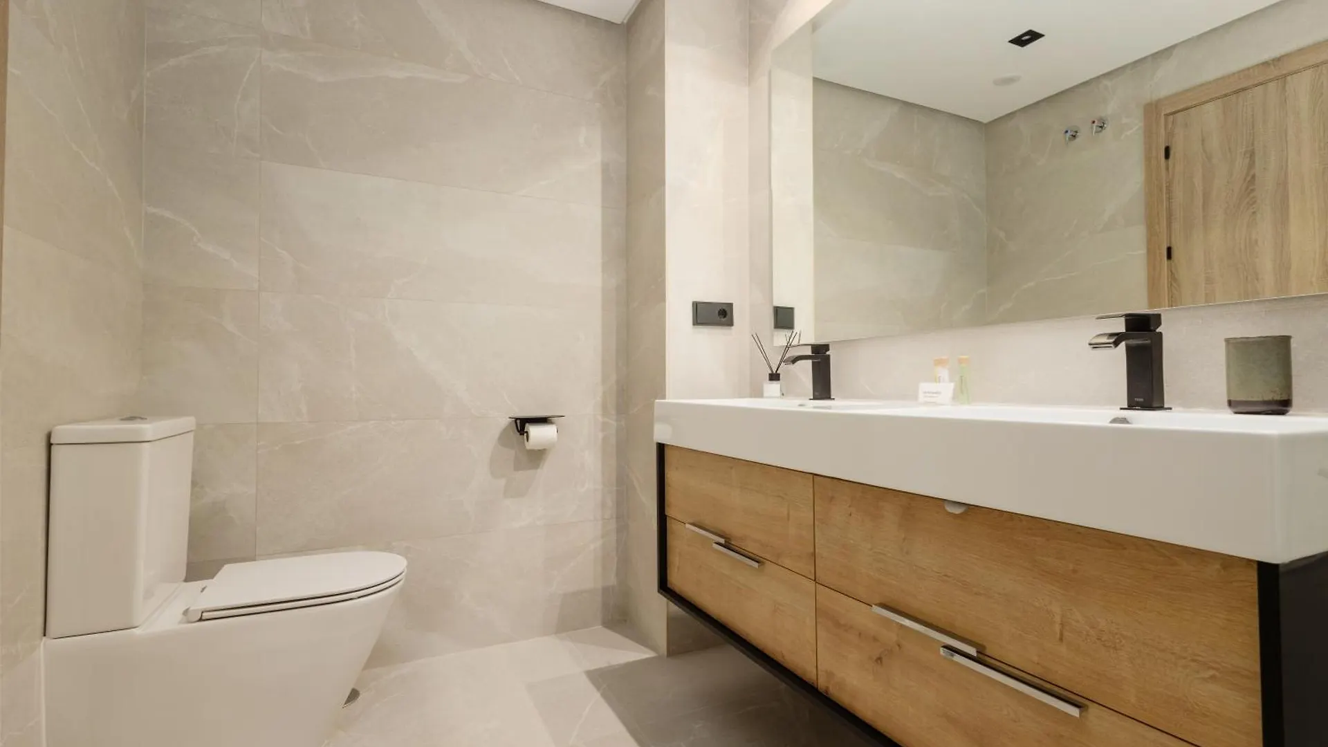 New Built Penthouse With Stunning Sea Views Almazara Hills Apartment Istan