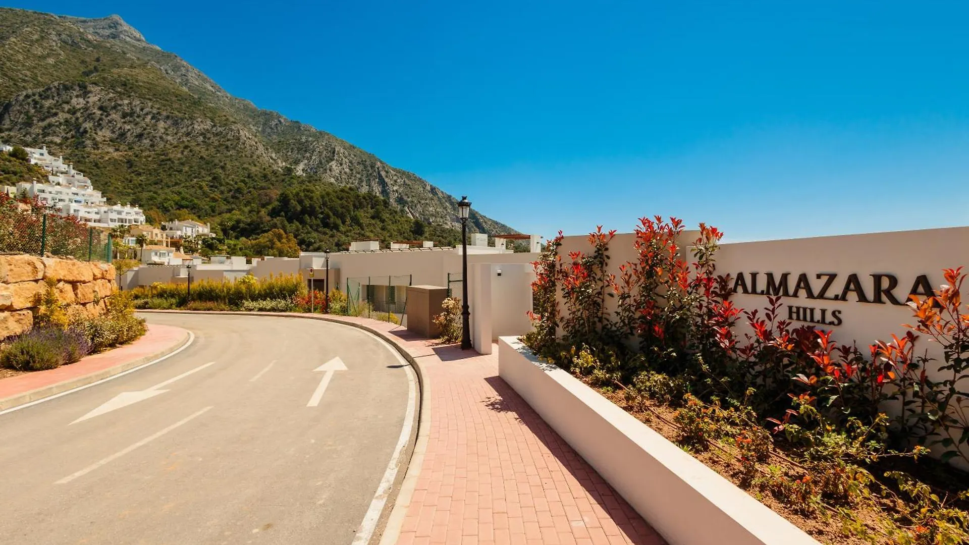 New Built Penthouse With Stunning Sea Views Almazara Hills Apartment Istan