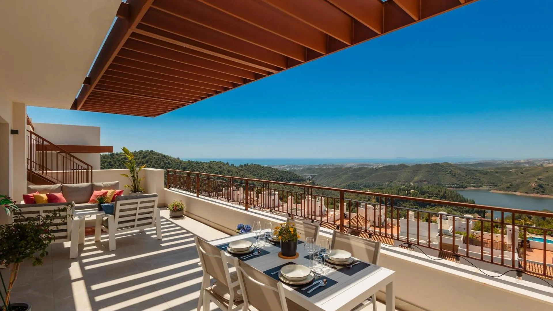 New Built Penthouse With Stunning Sea Views Almazara Hills Apartment Istan